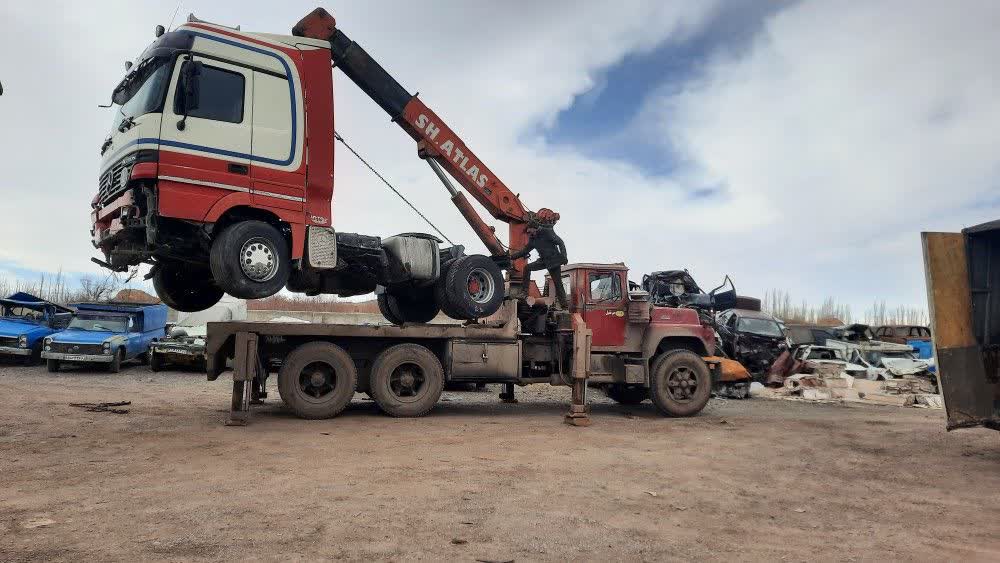 جرثقیل در زنجان